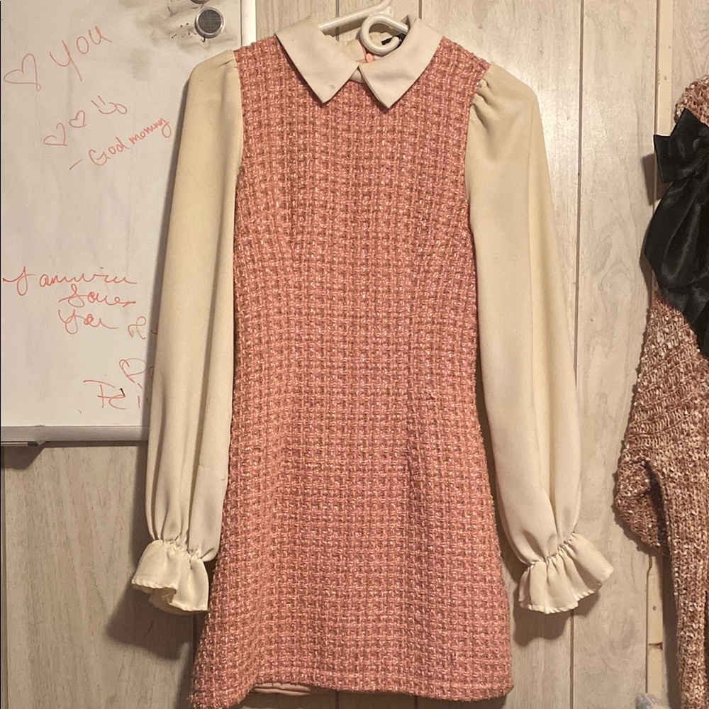 Elegant Pink Tweed Dress with Cream Sleeves